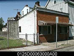 1021 N Murtland St